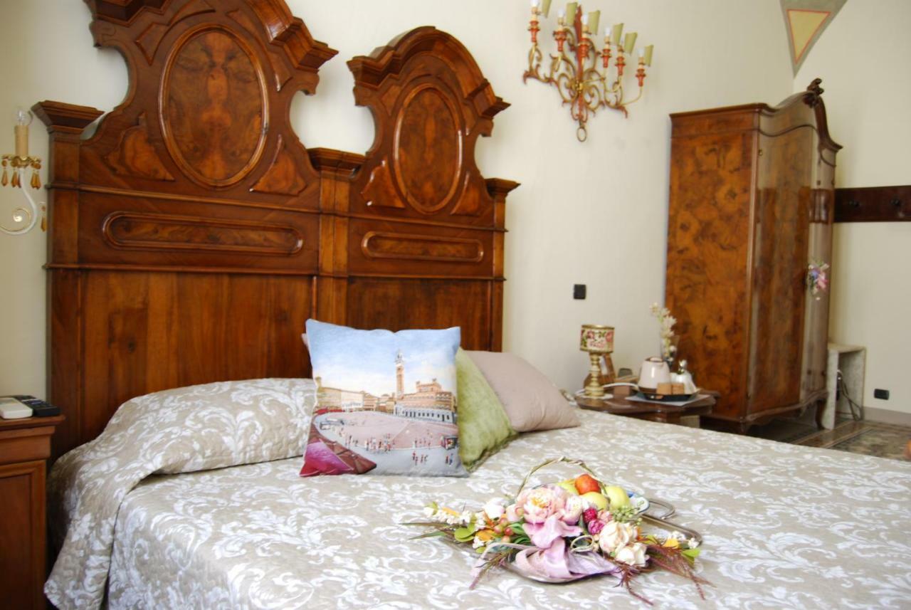 Hôtel Antica Dimora Del Buongoverno à Sienne Extérieur photo