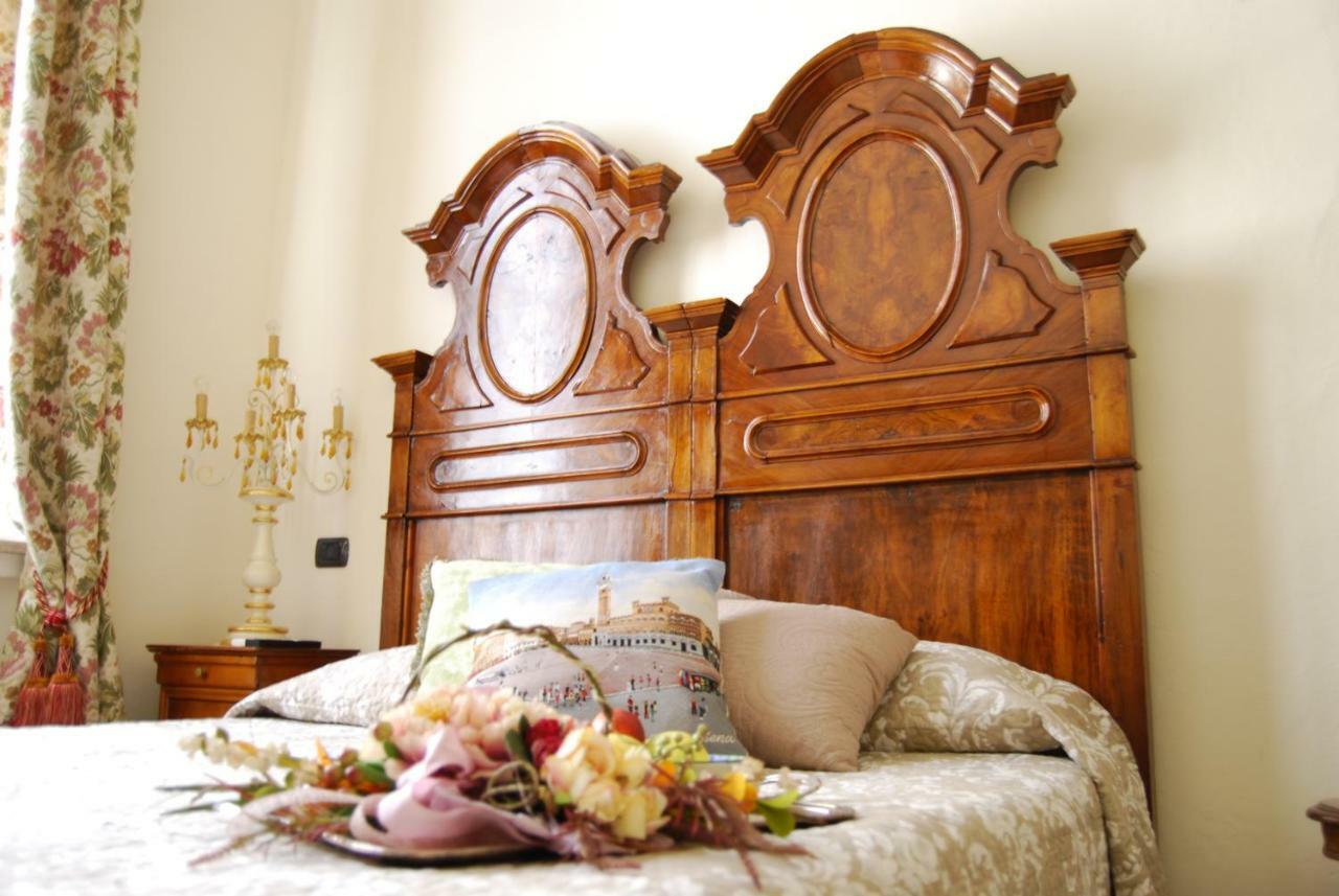 Hôtel Antica Dimora Del Buongoverno à Sienne Extérieur photo